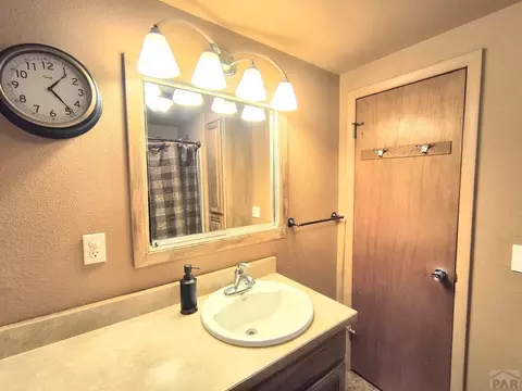 Bath - 8285 Park Rd, Rye, CO 81069 photo 2 of 3