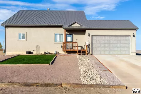 1293 N Sandstone Ln, Pueblo, CO 81007
