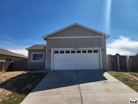 2440 W 19th St, Pueblo, CO 81003