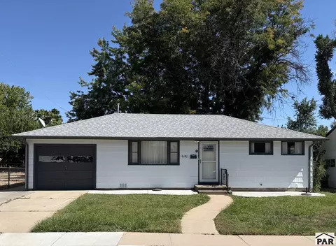 1620 Iroquois Rd, Pueblo, CO 81001