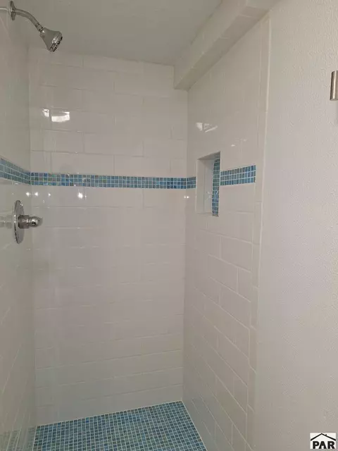 Bath - 200 Sequoia St, Springfield, CO 81073 photo 4 of 4