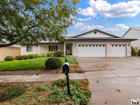 3220 Petalina Ct, Pueblo, CO 81005