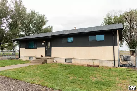 1010 36 12 Ln, Pueblo, CO 81006