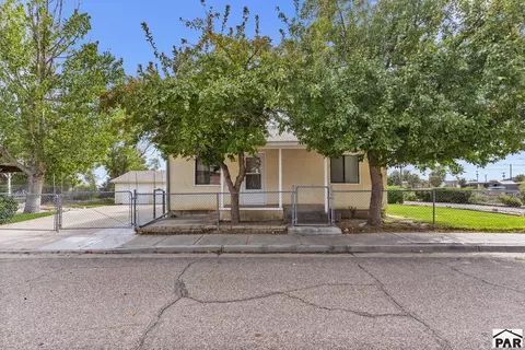 2704 E 9th St, Pueblo, CO 81001