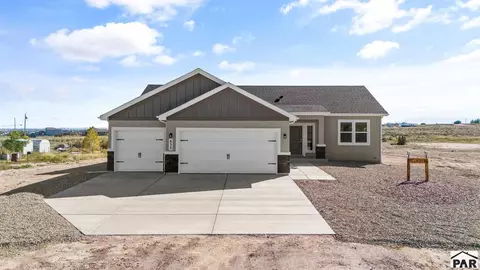 832 E Loma Dr, Pueblo West, CO 81007