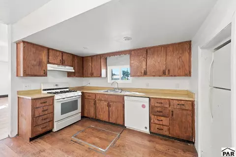 Kitchen - 201 E Swink, Fowler, CO 81039 photo 2 of 2