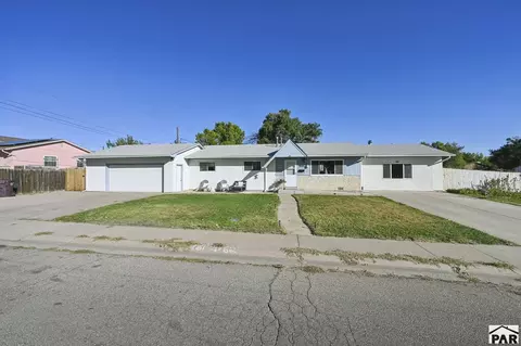 2041 Vinewood Ln, Pueblo, CO 81005