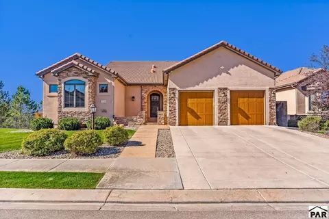 4339 Porta Fina Dr, Pueblo, CO 81001