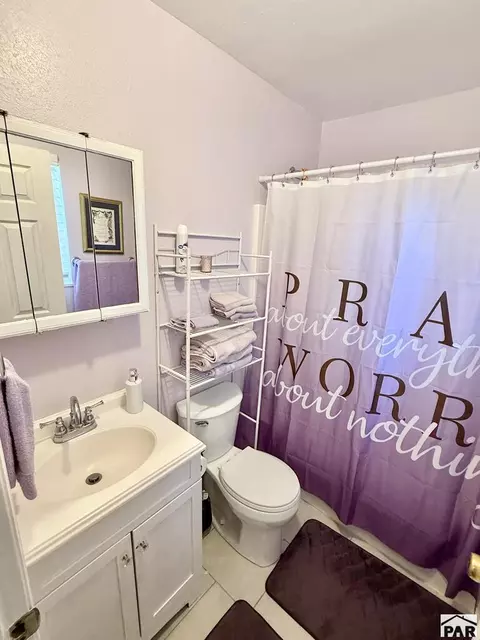 Bath - 320 E 5th St, Florence, CO 81226 photo 3 of 4
