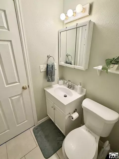 Bath - 320 E 5th St, Florence, CO 81226 photo 2 of 4