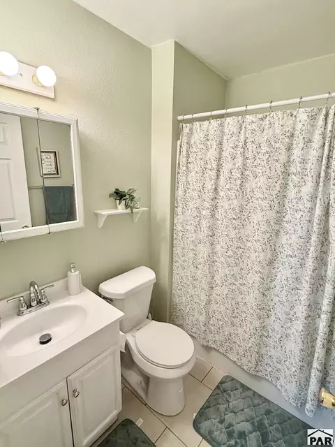 Bath - 320 E 5th St, Florence, CO 81226 photo 1 of 4
