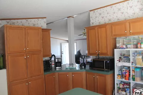 Kitchen - 8 Cedar Ridge Rd, Florence, CO 81226 photo 5 of 7