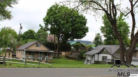 709 711 Pine St, Kamiah, ID 83536 photo 1