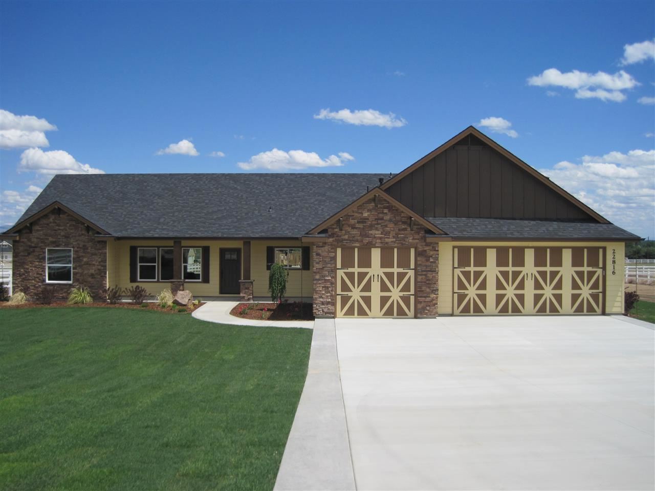 8571 Quail Hollow Dr, Middleton, ID 83644 photo 1