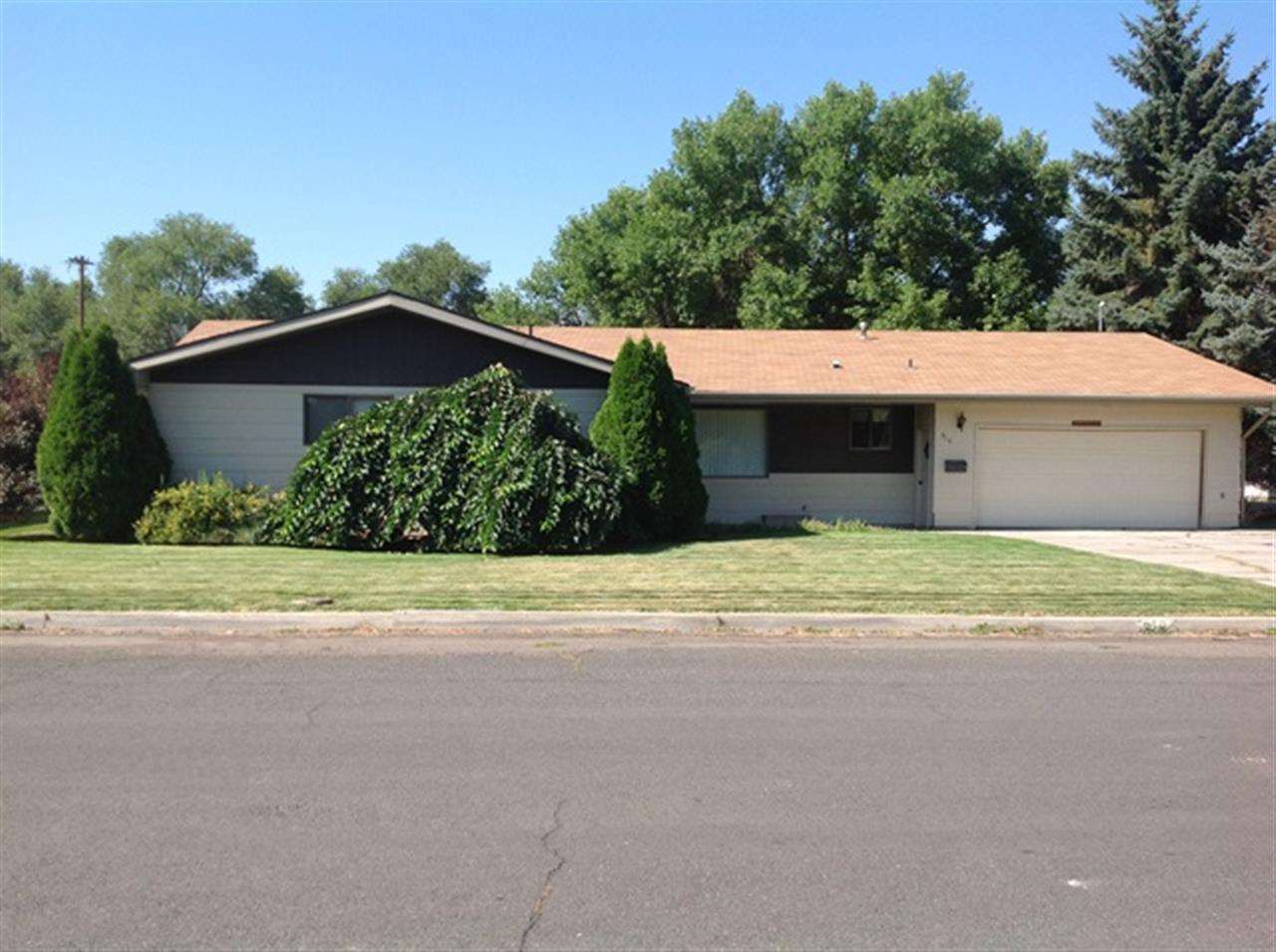 919 11th Ave N, Buhl, ID 83316 photo 1