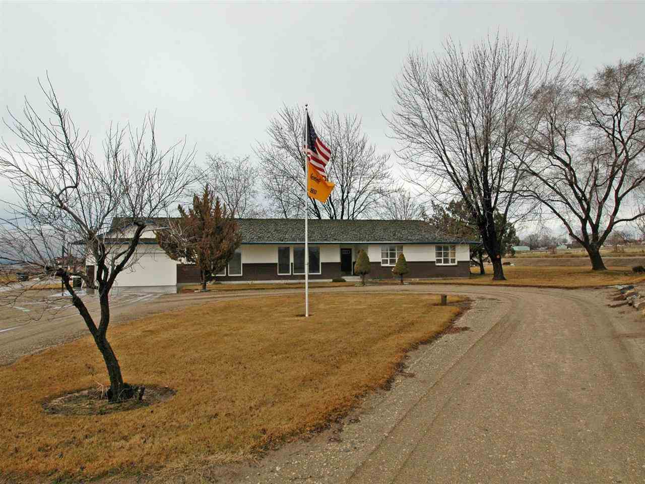 16753 Crystal Ln, Wilder, ID 83676 photo 1