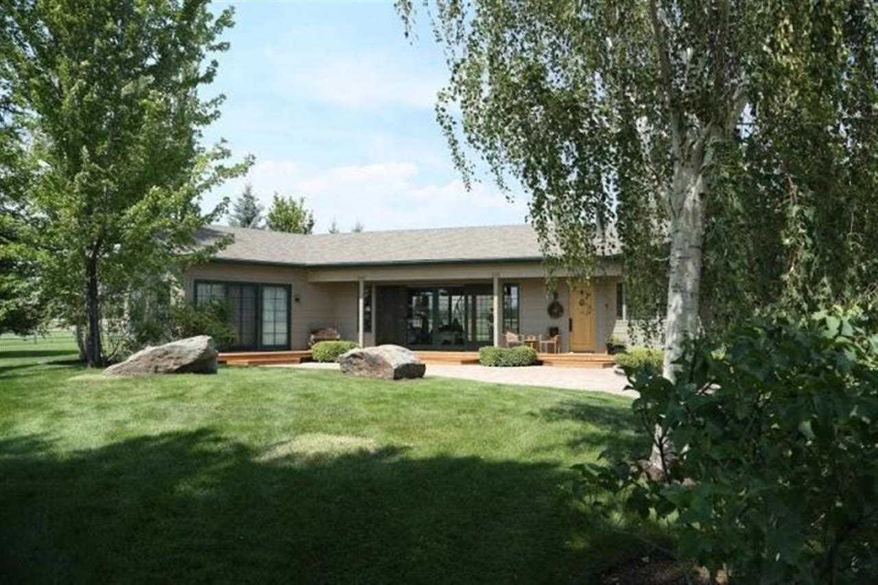 109 Equus Loo, Bellevue, ID 83313 photo 1