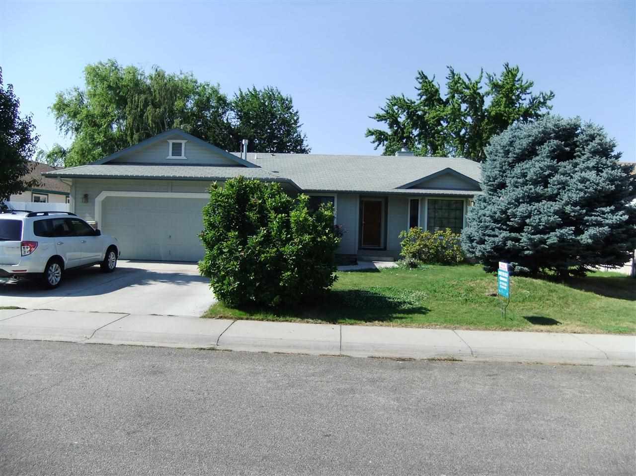 12433 W Red Spruce Dr, Boise, ID 83713 photo 1