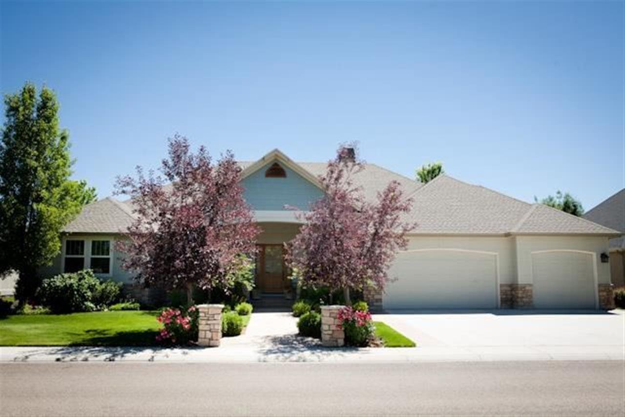 661 W Colchester Dr, Eagle, ID 83616 photo 1
