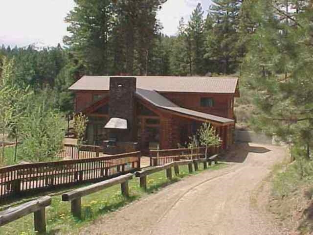 208 Ponderosa Ln, Cascade, ID 83611 photo 1