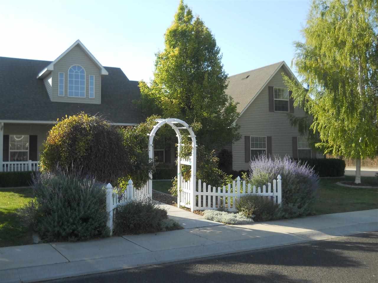697 Cento Ct, Twin Falls, ID 83301 photo 1