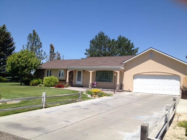 3023 Woodridge Dr, Twin Falls, ID 83301 photo 1