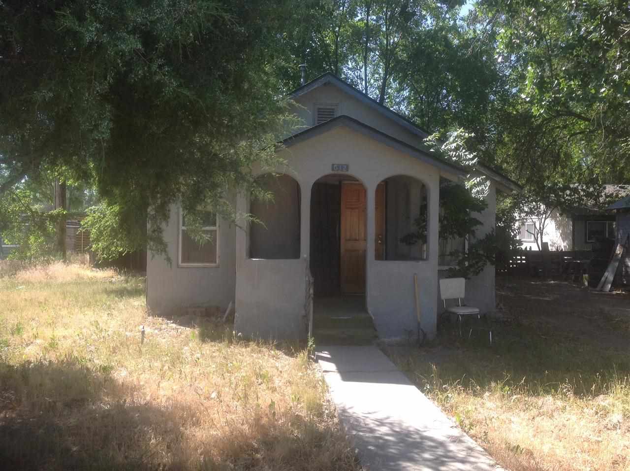 612 N 11th Ave, Caldwell, ID 83607 photo 1