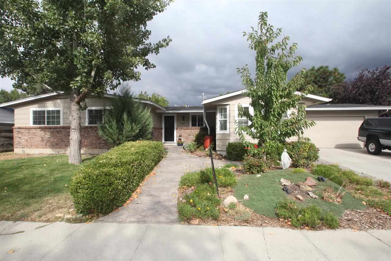 9500 W Appling Dr, Boise, ID 83704 photo 1