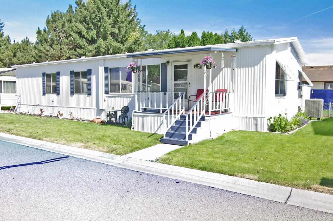 6874 W Garden Glen Ln, Garden City, ID 83714 photo 1
