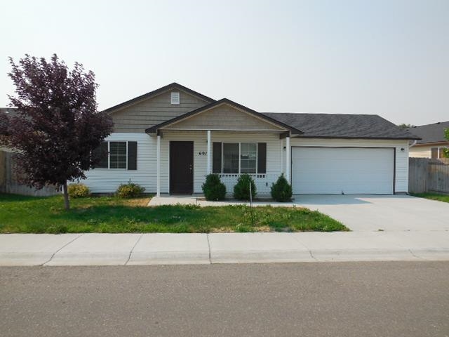 691 E Cinnabear Dr, Kuna, ID 83634 photo 1
