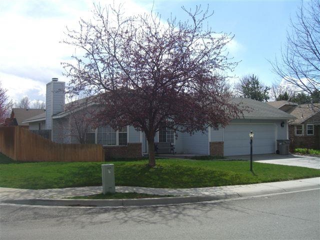 5037 W Bloom St, Boise, ID 83703 photo 1