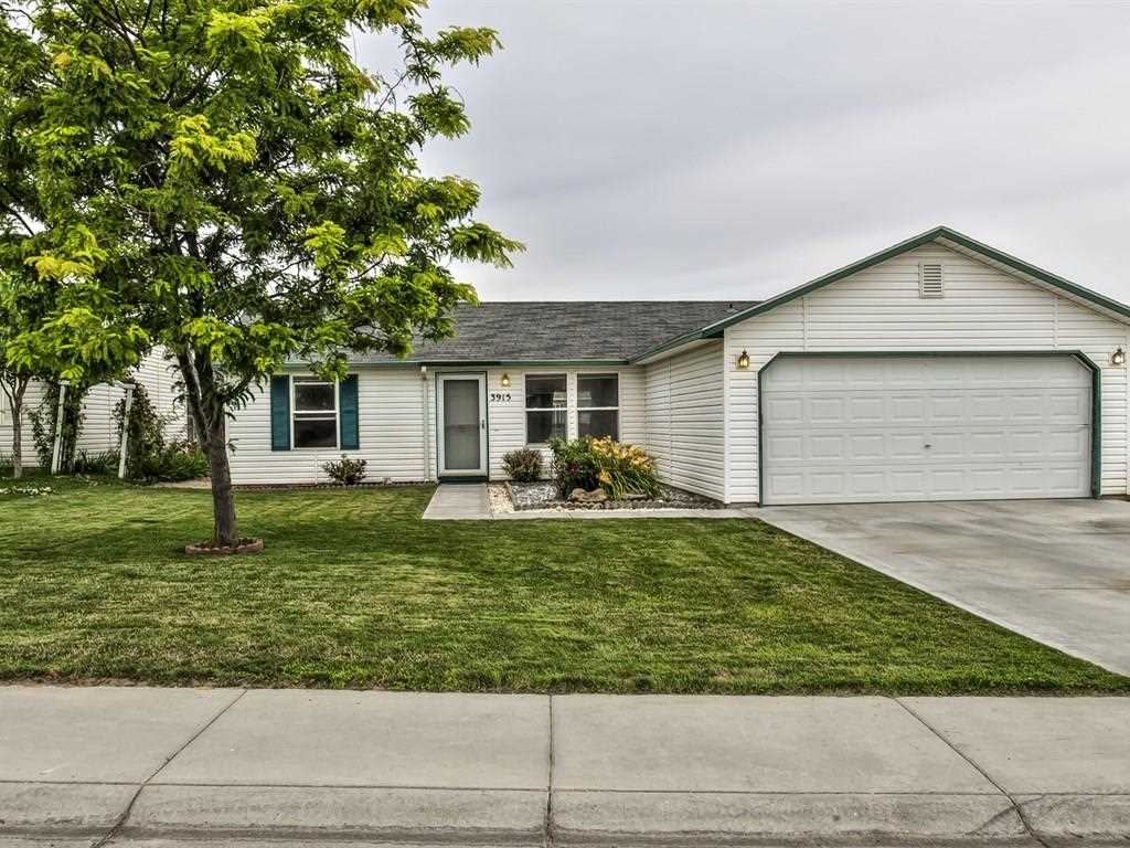 3915 Denton St, Caldwell, ID 83607 photo 1