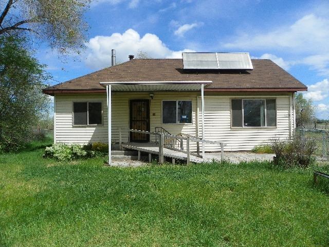 3261 NW 4th Ave, Ontario, OR 97914 photo 1