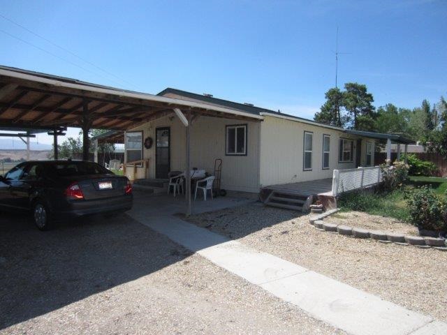 130 Charlotte Dr, Melba, ID 83641 photo 1