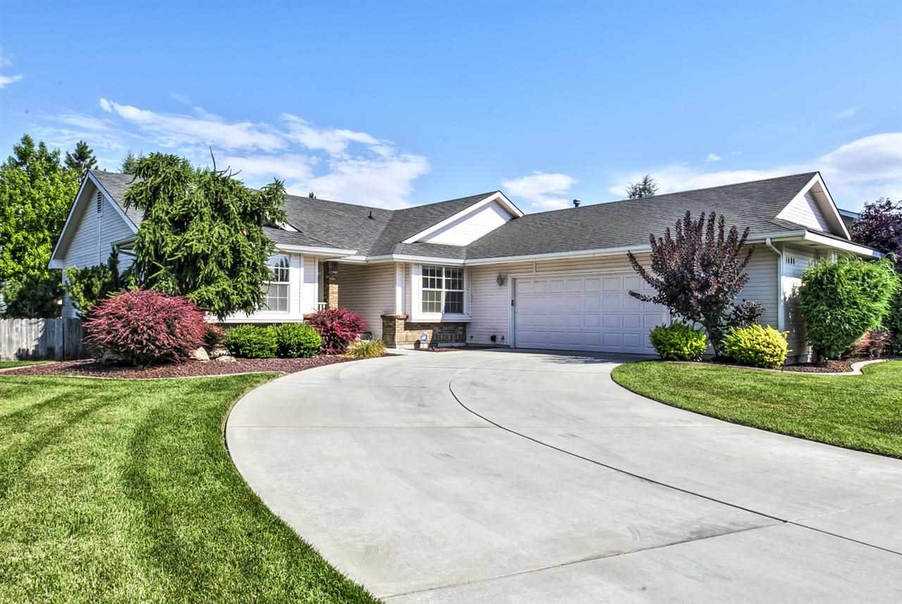1498 N Prestwick, Eagle, ID 83616 photo 1