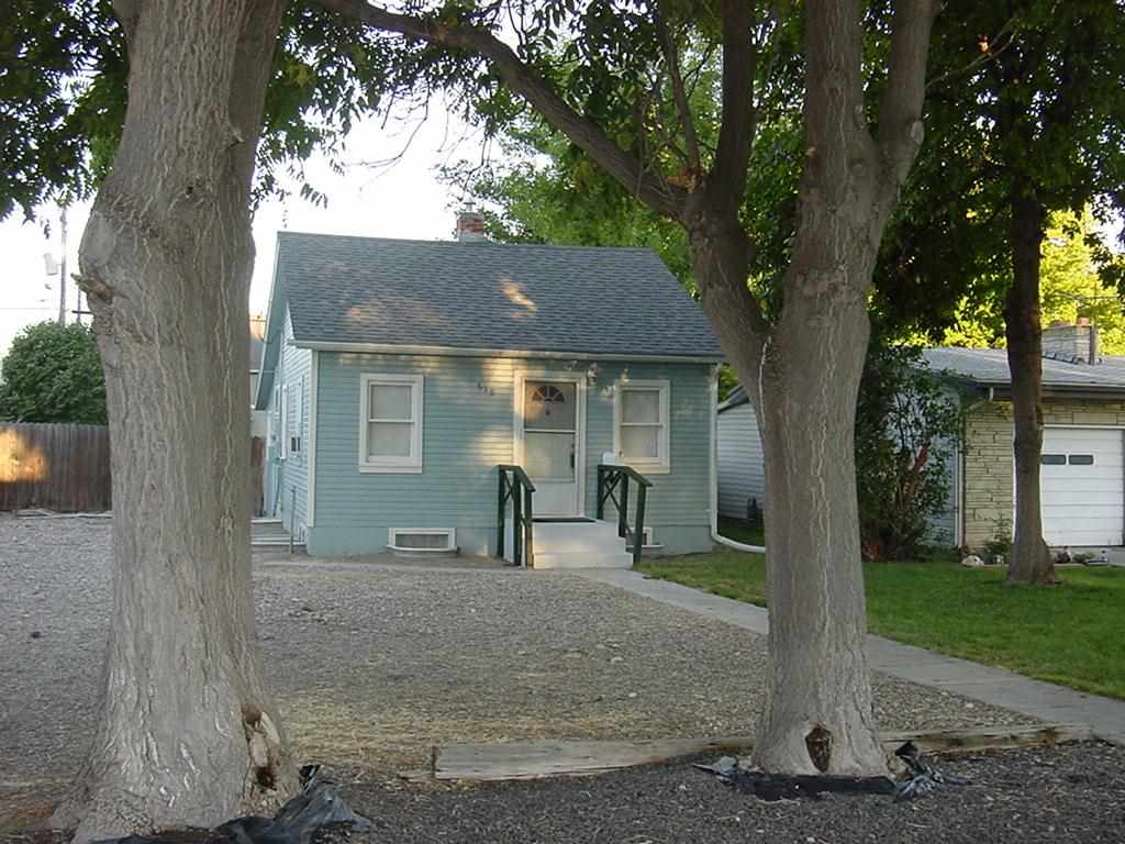 619 S Elder St, Nampa, ID 83686 photo 1