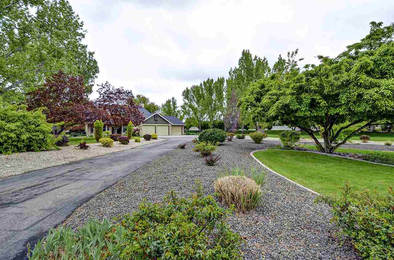 3320 S Whitepost Way, Eagle, ID 83616 photo 1