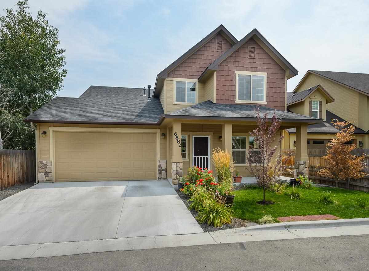 6882 W Tobi Dr, Garden City, ID 83714 photo 1