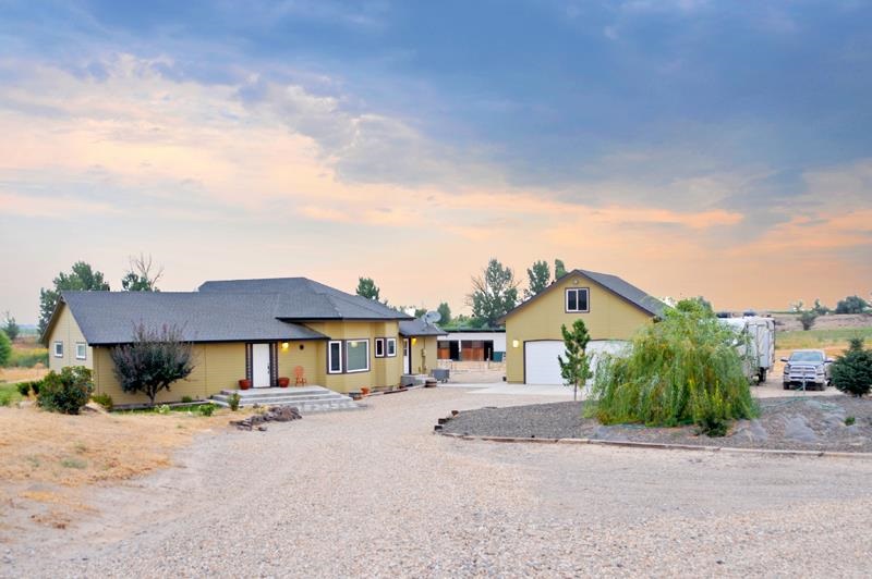 6140 Victory Ln, Melba, ID 83641 photo 1