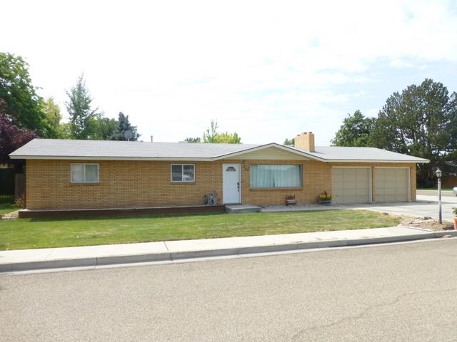 404 Windsor Dr, Caldwell, ID 83605 photo 1