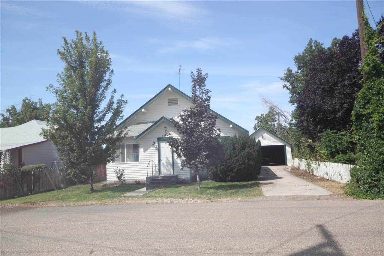 807 N B St, Parma, ID 83660 photo 1