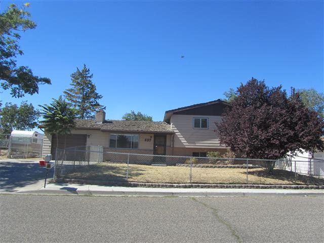 537 NW 5th St, Ontario, OR 97914 photo 1