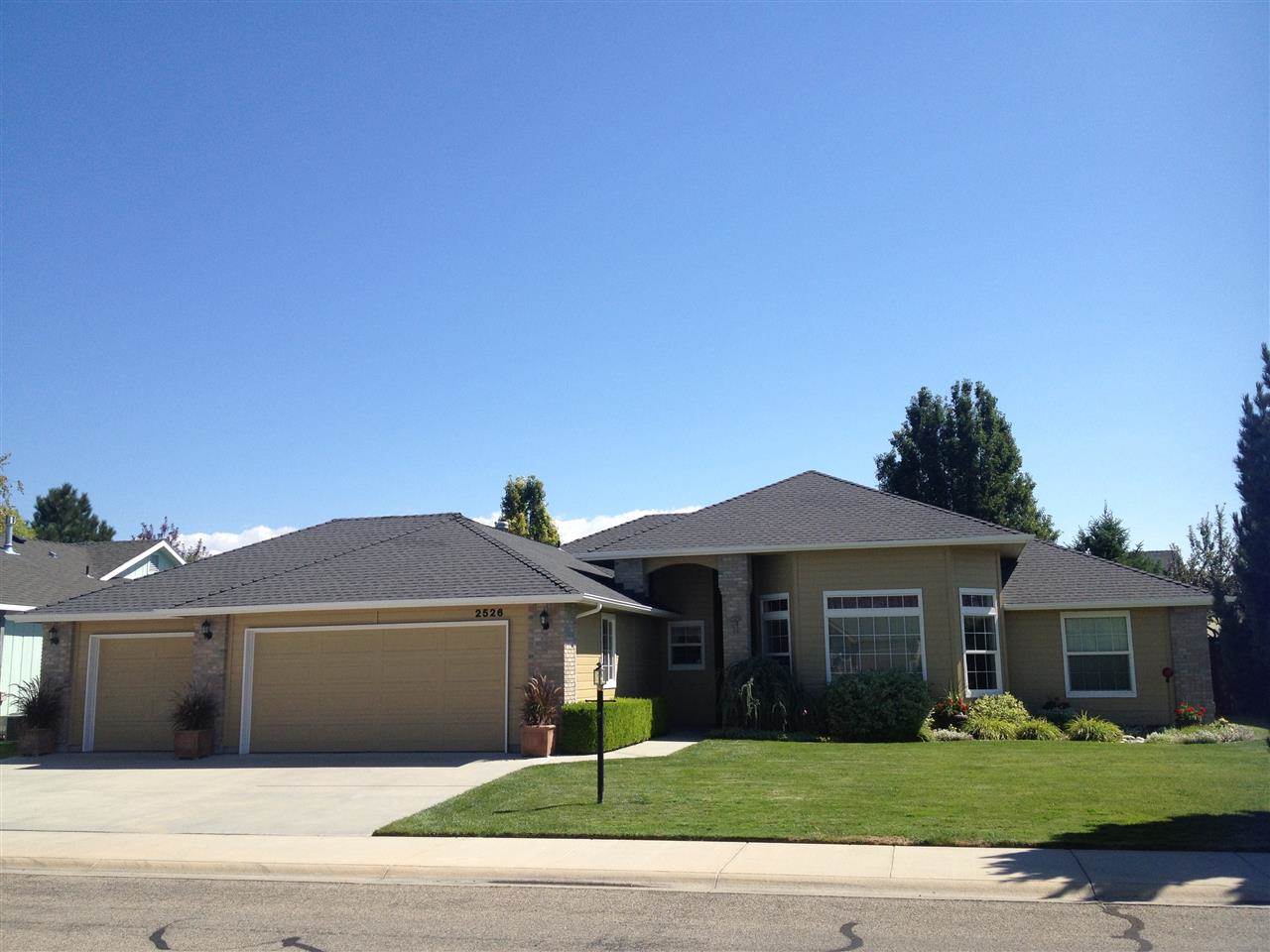 2526 N Turnberry Way, Meridian, ID 83646 photo 1