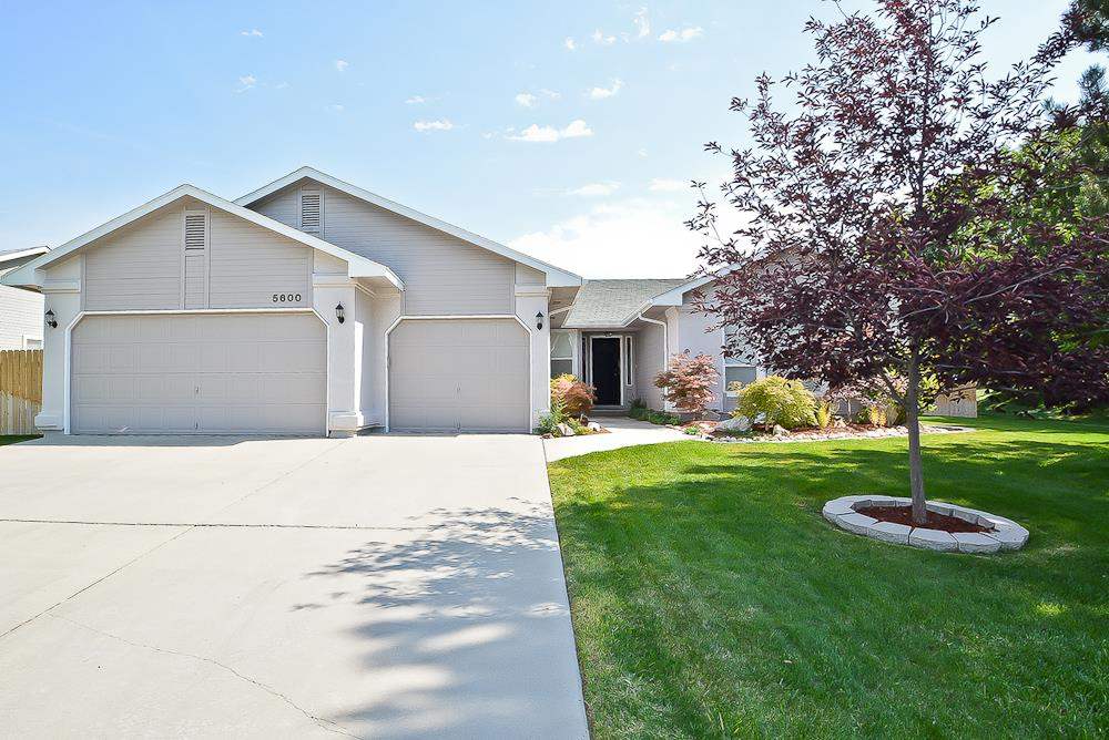 5600 S Fuchsia Pl, Boise, ID 83716 photo 1