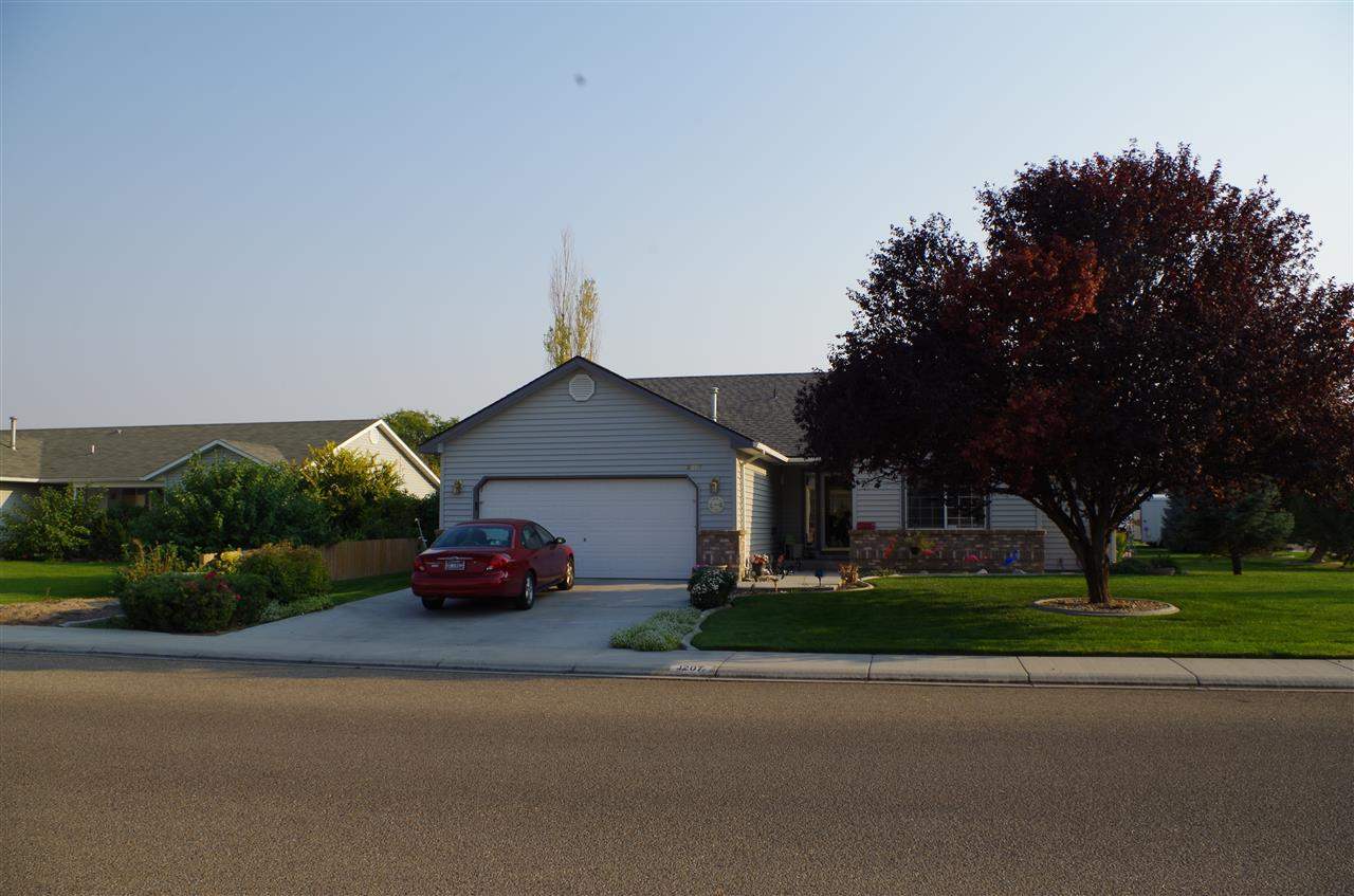 1207 Owyhee Ave, Nampa, ID 83651 photo 1