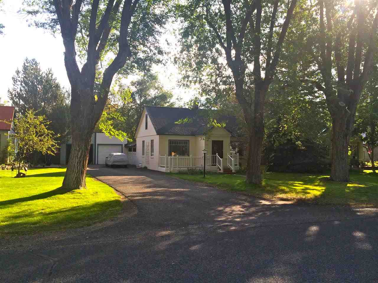 312 S 3rd Ave, Hailey, ID 83333 photo 1