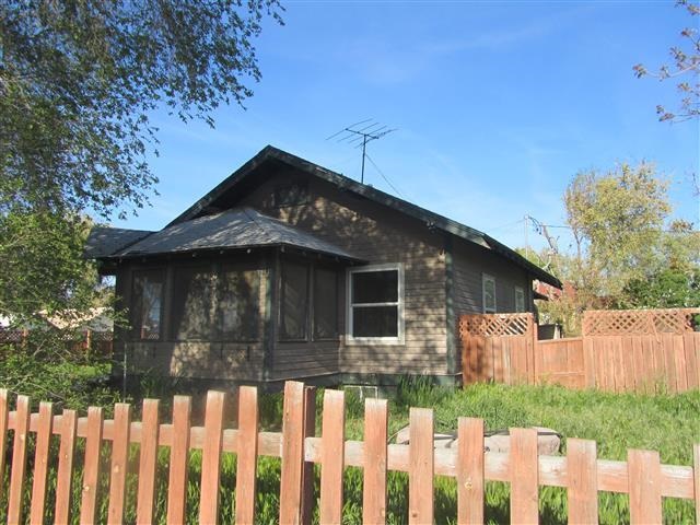 302 S 3rd St, Nyssa, OR 97913 photo 1