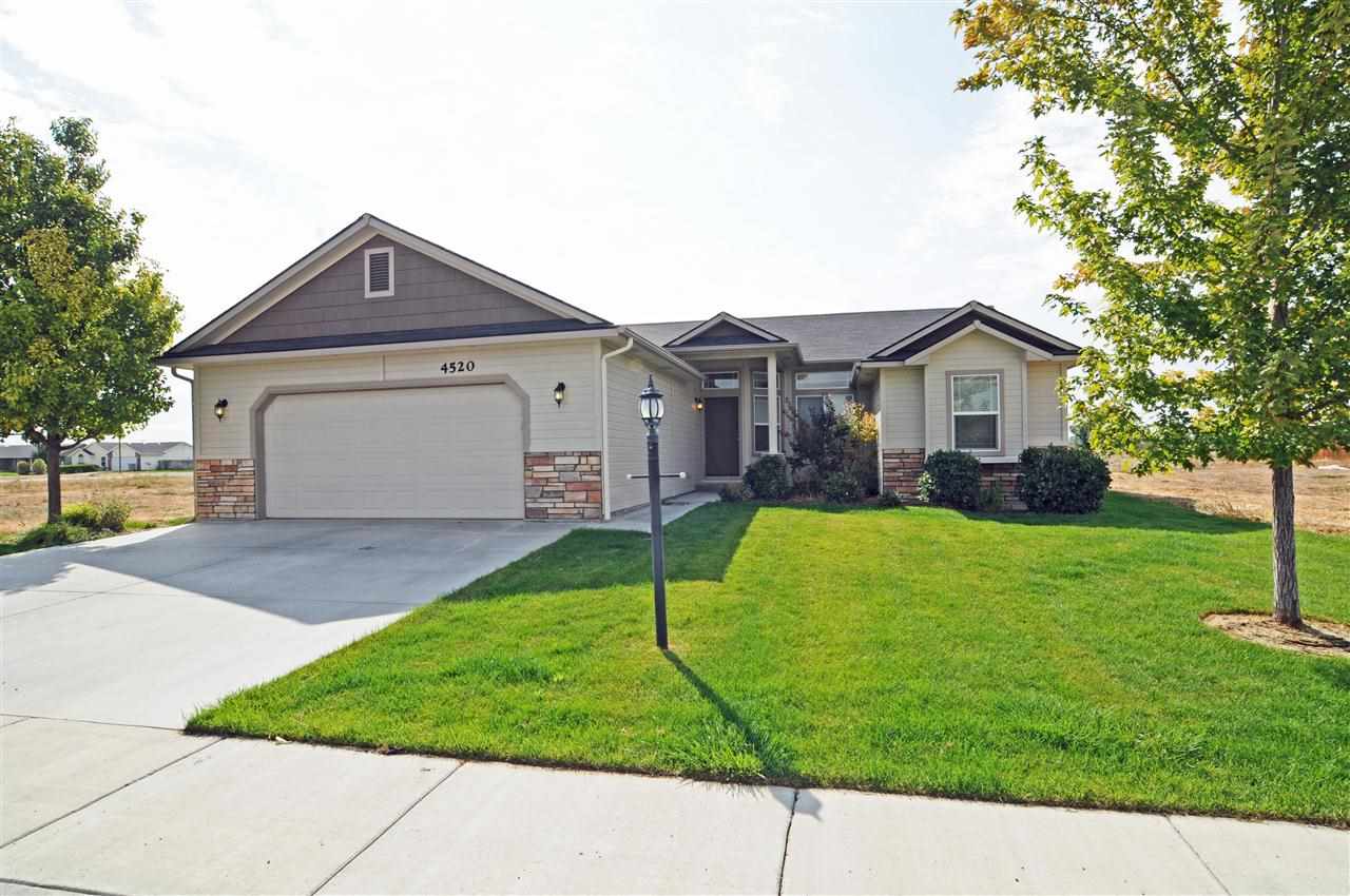 4520 Eleanor St, Caldwell, ID 83605 photo 1