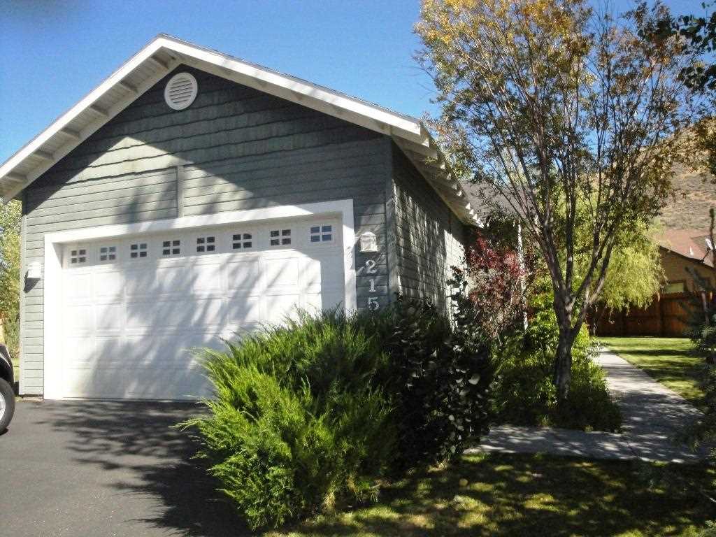 2151 Laurelwood Dr, Hailey, ID 83333 photo 1