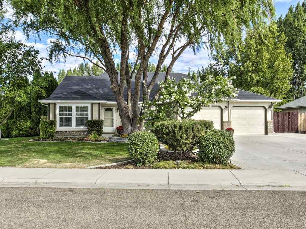 522 W Bosanka Dr, Eagle, ID 83616 photo 1
